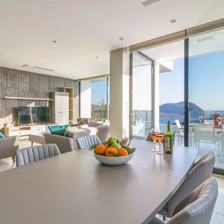 Eliz * Kalkan